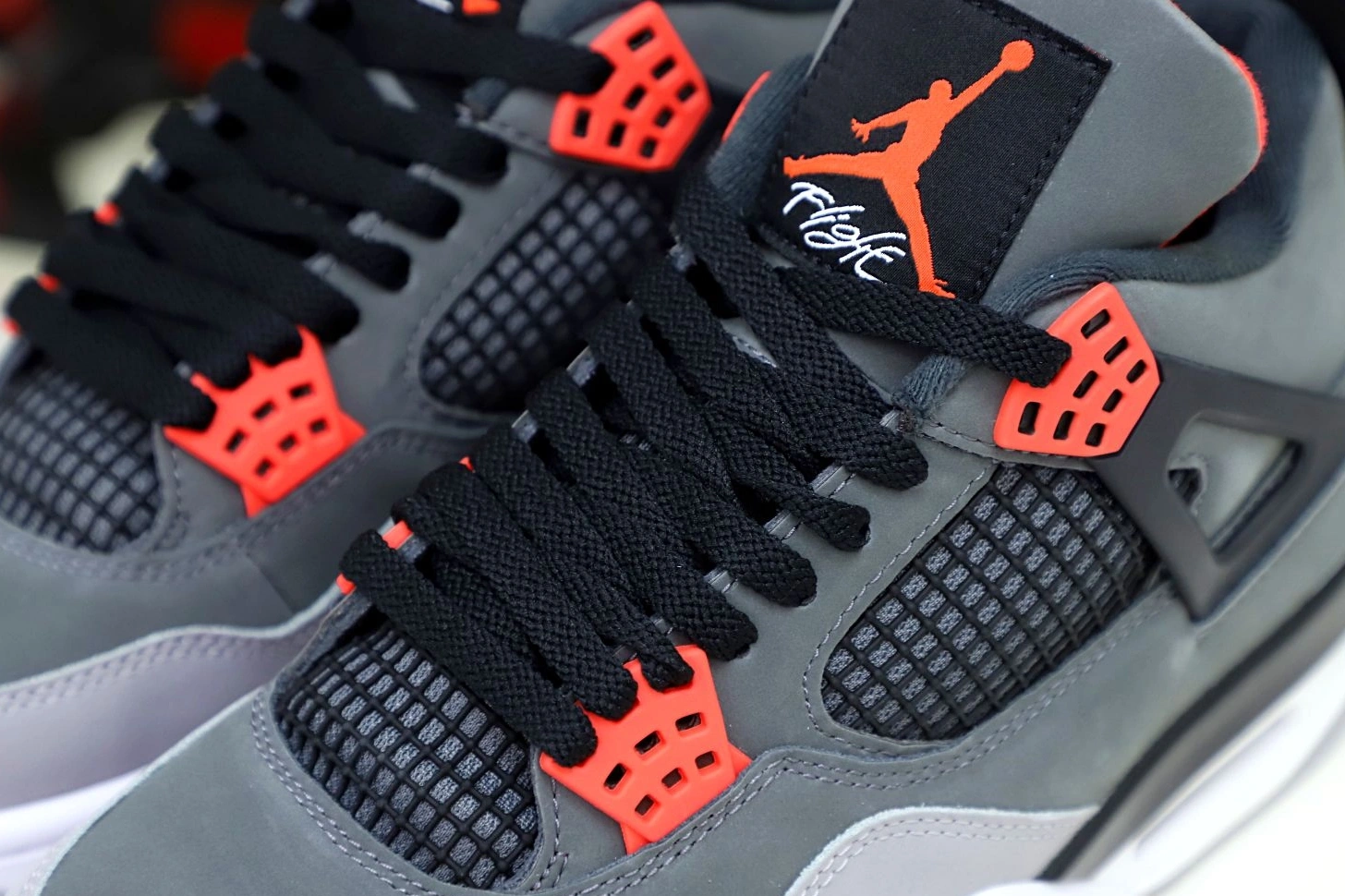 JORDAN AIR INFRARED 4 0315